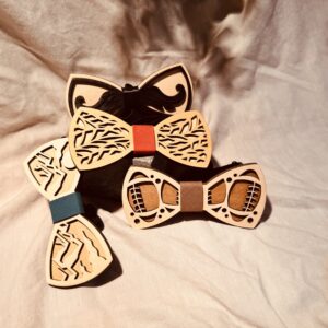 Nœud papillon en bois