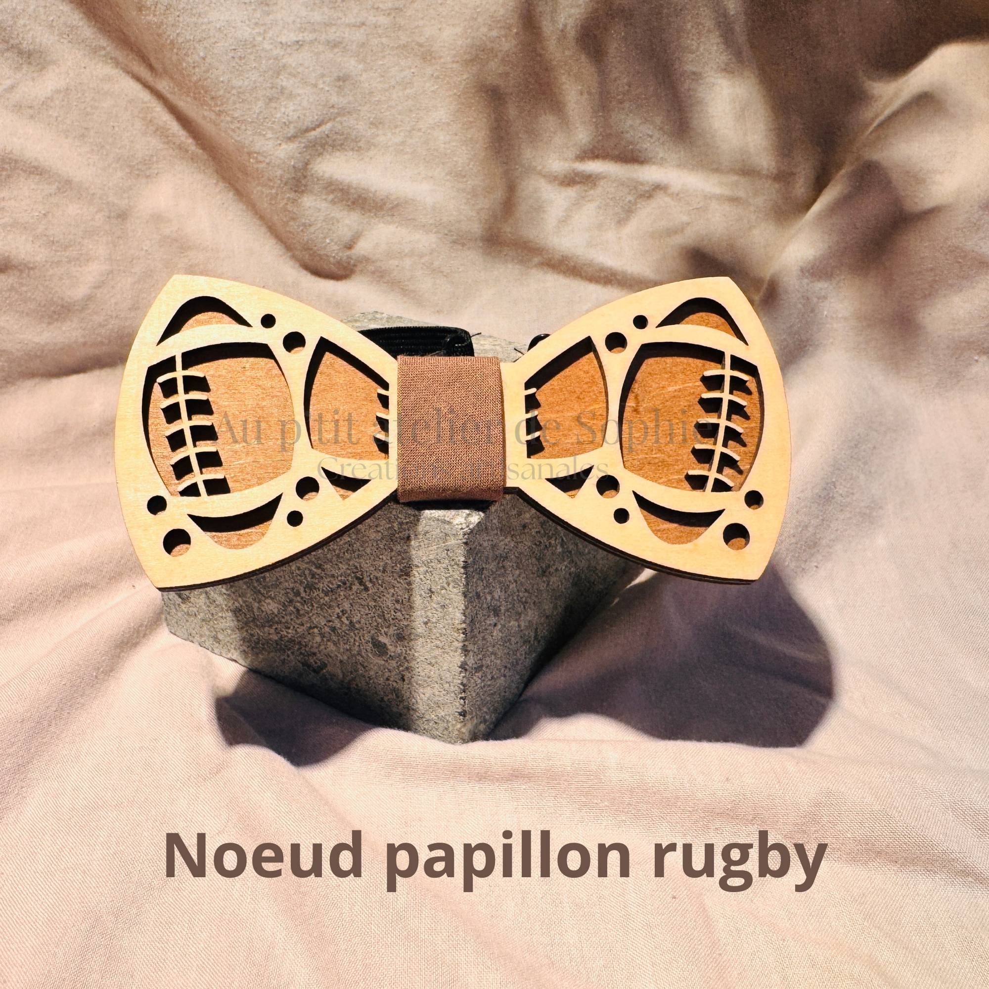 Nœud papillon en bois – Image 2